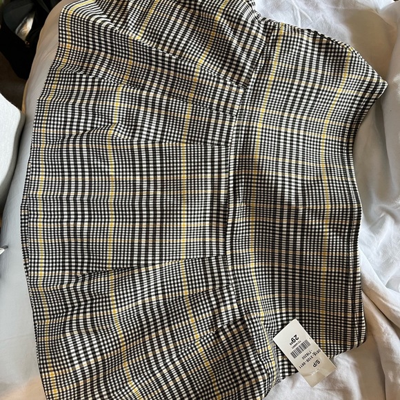 Plaid mini skirt - Picture 2 of 2